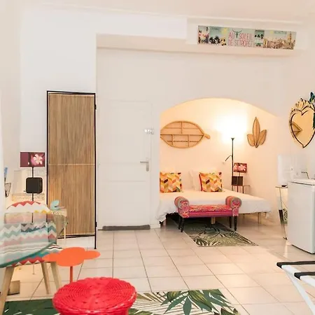 30m2 Climatisés Dans Le Village Appartement *